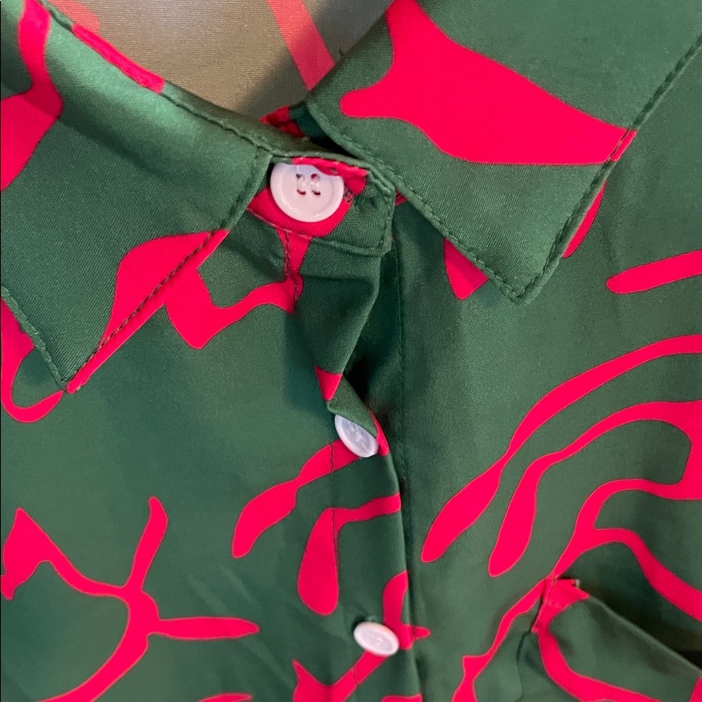Green and Red Button-Up Shirt - Picture 5 of 7